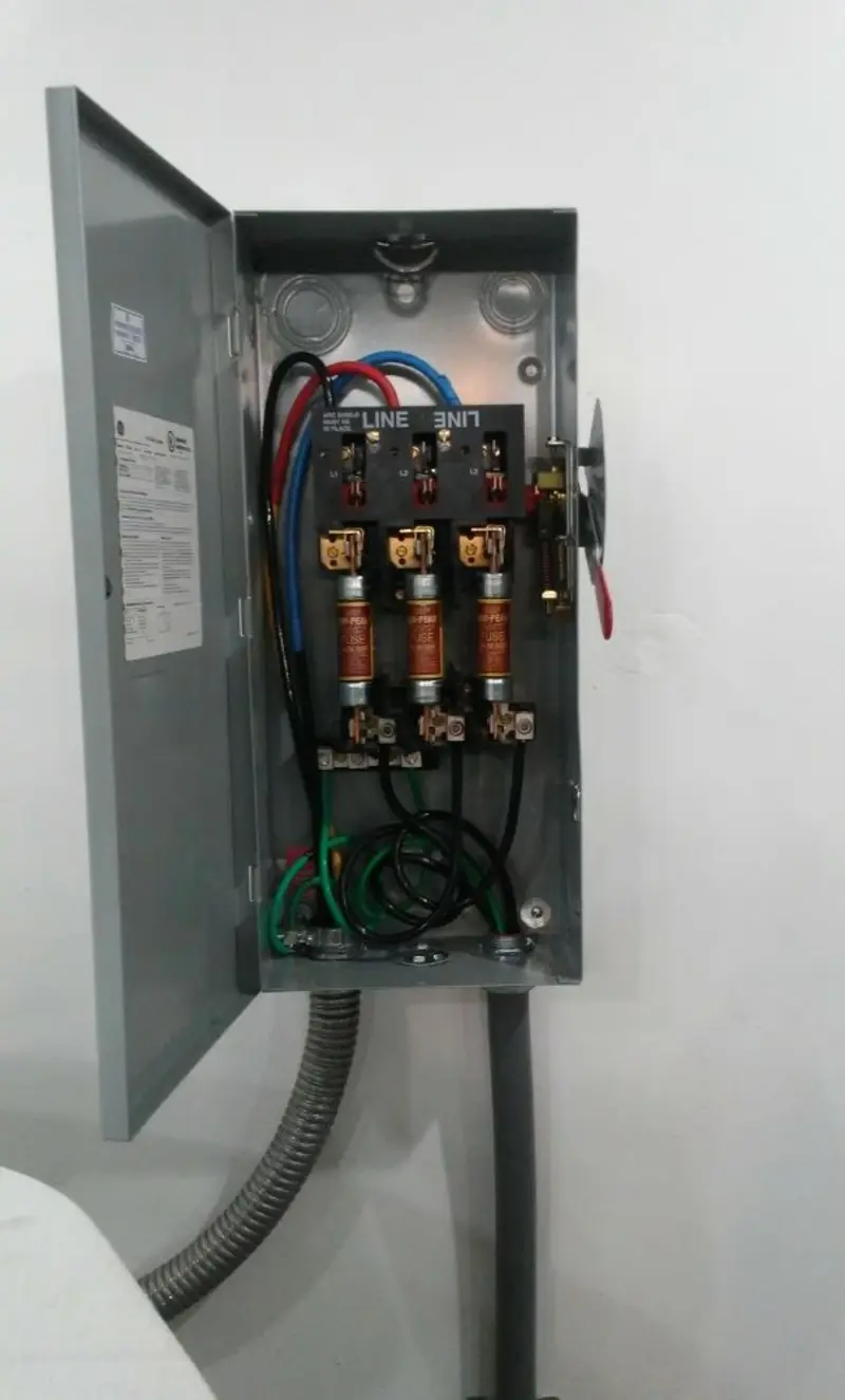 Three-phase disconnect switch installed for Electrical Wiring & Rewiring in Allenstown